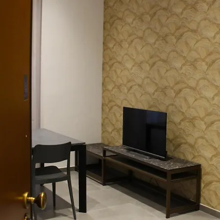 Appartement Miki - Mauro Macchi 91 Milaan